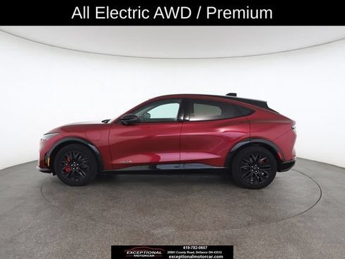 Used 2025 Ford Mustang Mach-E Premium w/ Sport Appearance Package AWD/4WD image 7
