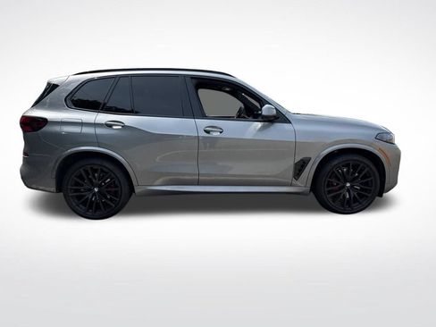 Used 2026 BMW X5 xDrive40i w/ M Sport Package AWD/4WD image 4