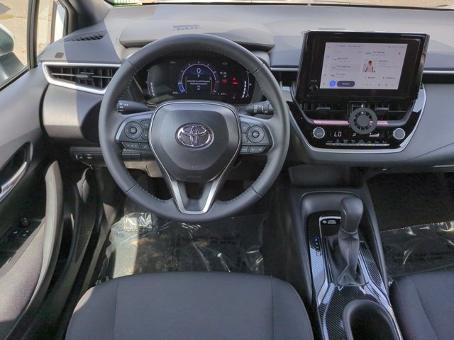 Used 2026 Toyota Corolla SE FWD image 15
