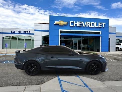 Used 2020 Chevrolet Camaro LT RWD image 8