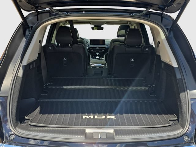 Used 2023 Acura MDX w/ Advance Package AWD/4WD image 16