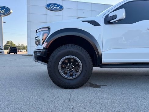 Used 2024 Ford F150 Raptor AWD/4WD image 11