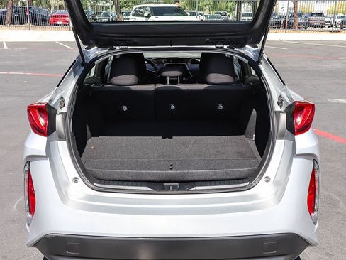 Used 2021 Toyota Prius Prime LE w/ Carpet Mat Package (TMS) FWD image 32