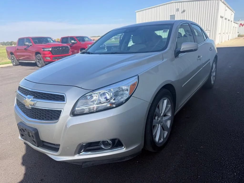 Used 2013 Chevrolet Malibu LT FWD image 4