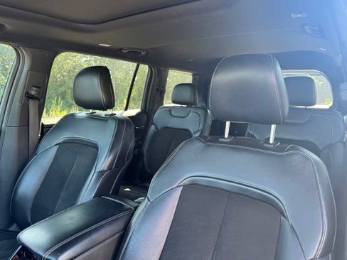 Used 2022 Jeep Grand Cherokee L Laredo AWD/4WD image 26