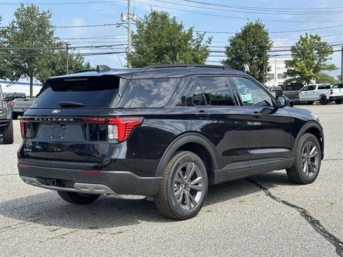 New 2027 Ford Explorer Active w/ Active Comfort Package AWD/4WD image 5