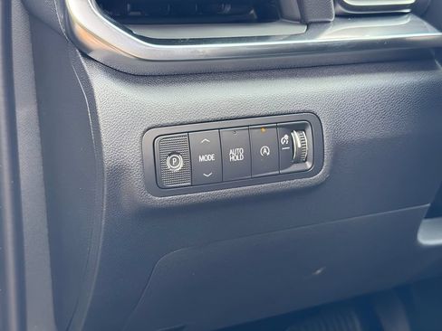 New 2027 GMC Terrain Elevation w/ Elevation Premium Package FWD image 10