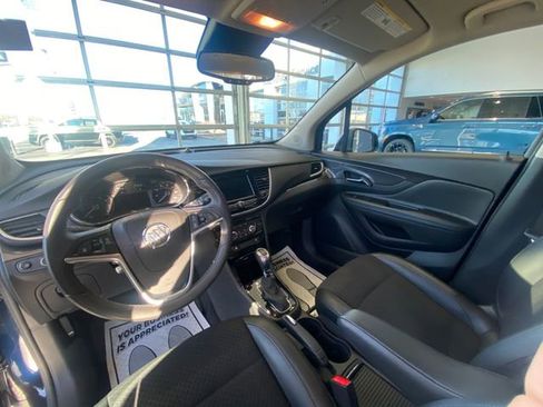 Certified 2022 Buick Encore Preferred w/ Safety Package image 14