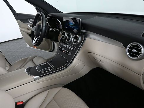 Certified 2021 Mercedes-Benz GLC 300 GLC 300 image 25
