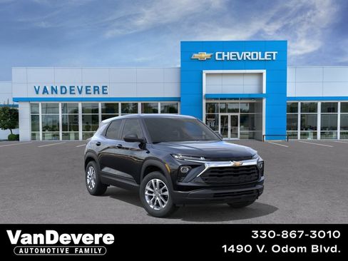 New 2026 Chevrolet TrailBlazer LS w/ LS Convenience Package AWD/4WD image 1