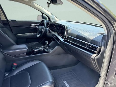 Used 2023 Kia Sportage EX FWD image 15