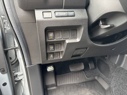 Certified 2026 Nissan Frontier SV w/ All-Weather Content Package image 37