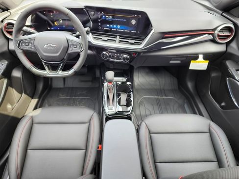 New 2026 Chevrolet Trax RS w/ Sunroof Package image 10