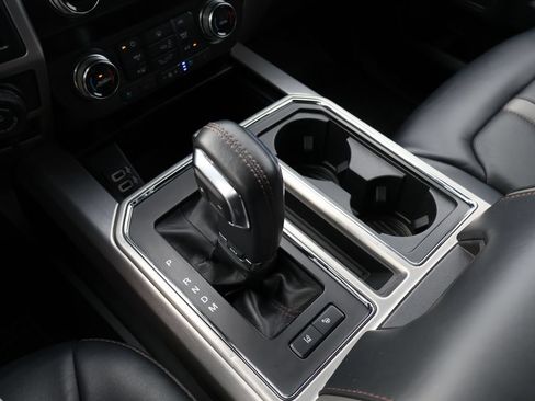 Used 2020 Ford F150 Platinum w/ Equipment Group 701A Luxury AWD/4WD image 27