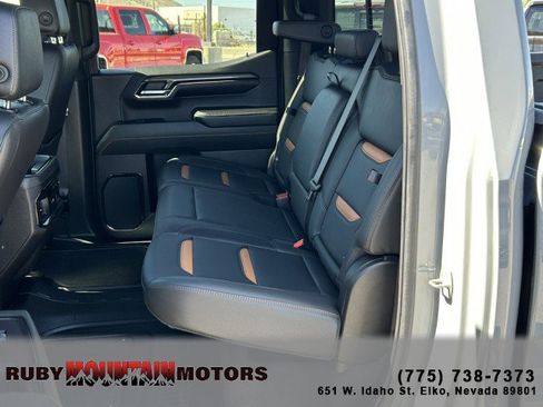 Used 2024 GMC Sierra 1500 AT4 w/ Technology Package image 22