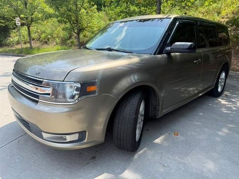 Used 2013 Ford Flex SEL FWD image 3