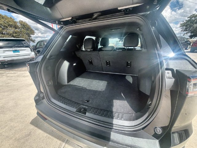Certified 2025 Chevrolet Equinox LT w/ Convenience Package II FWD image 25