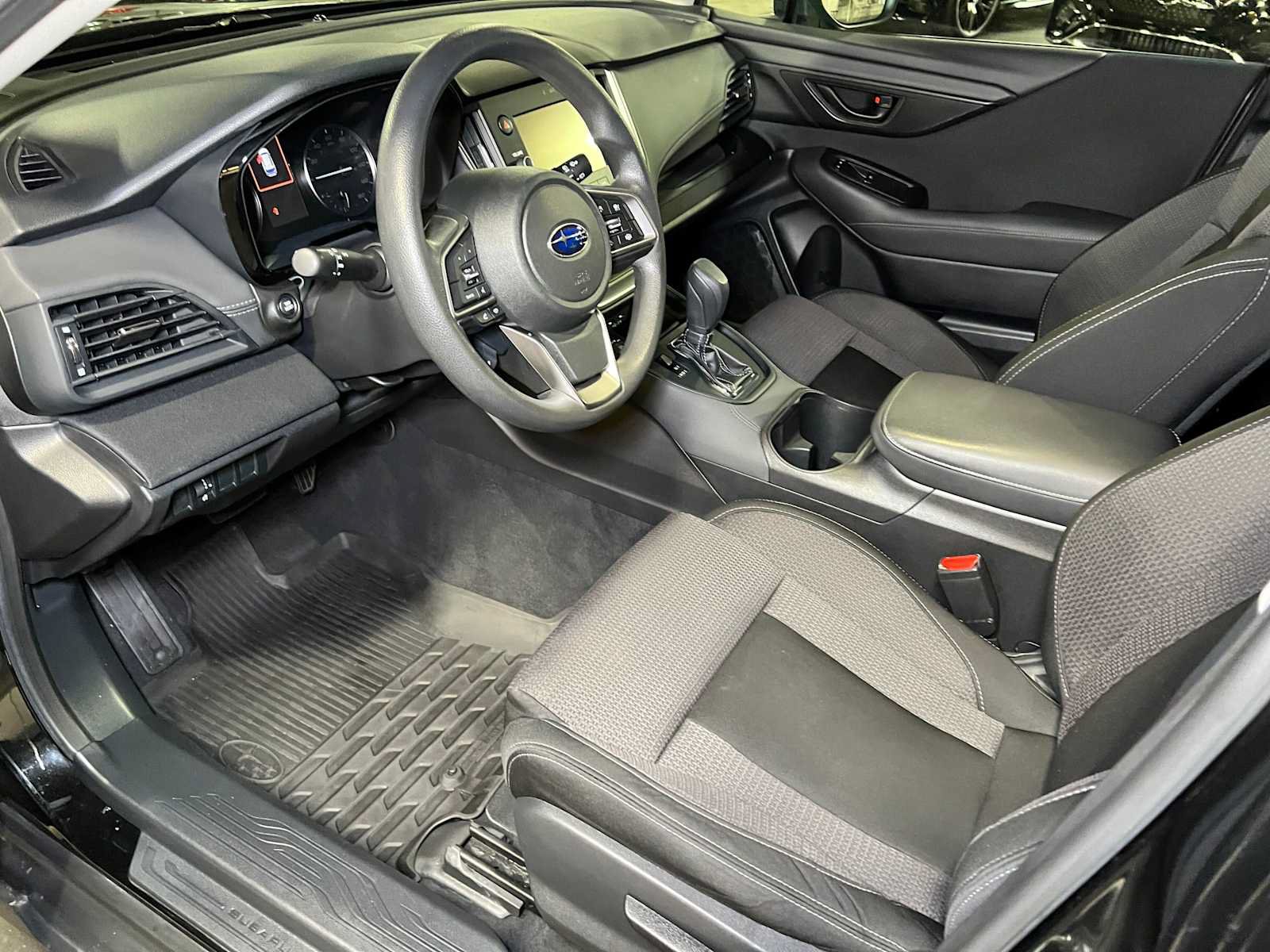 Used 2020 Subaru Outback AWD/4WD image 25
