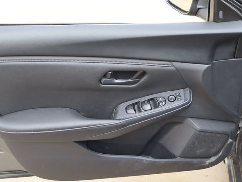 Used 2024 Nissan Sentra S FWD image 17