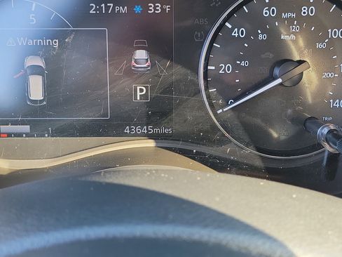 Certified 2023 Nissan Kicks SV image 25