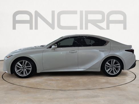 Used 2021 Lexus IS 300 w/ Comfort Package image 5