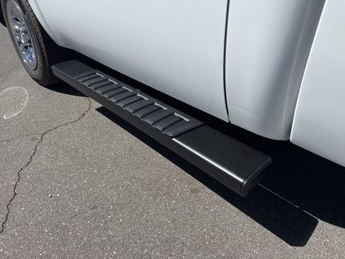 Used 2013 Chevrolet Silverado 1500 W/T image 8