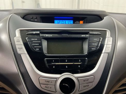 Used 2011 Hyundai Elantra GLS w/ Preferred Equipment Pkg 3 image 14