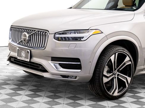Used 2024 Volvo XC90 B6 Ultimate AWD/4WD image 38