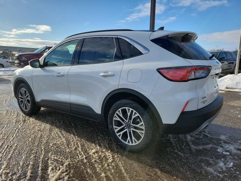 Certified 2022 Ford Escape SEL image 3