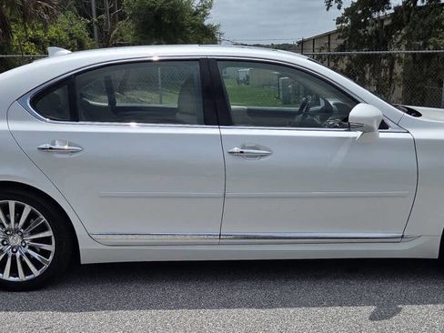 Used 2014 Lexus LS 460 L w/ Ultra Luxury Package RWD image 6