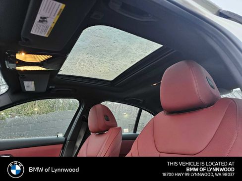 New 2026 BMW 330i xDrive Sedan w/ Convenience Package AWD/4WD image 22