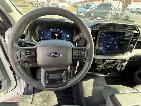 Used 2024 Ford F150 XL image 14