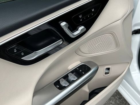 Used 2024 Mercedes-Benz C 300 Sedan image 19