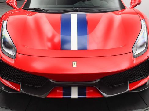 Used 2020 Ferrari 488 Pista Coupe RWD image 30