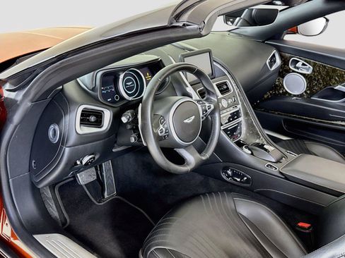 Used 2019 Aston Martin DB11 Volante RWD image 15
