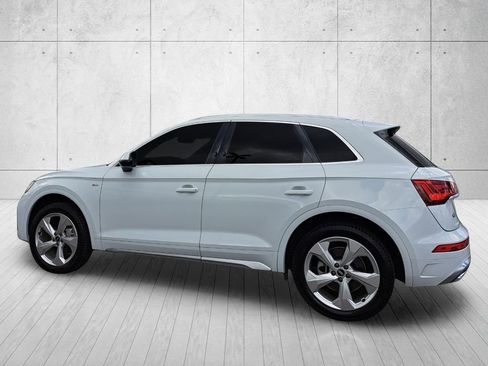 Used 2022 Audi Q5 2.0T Premium Plus w/ Premium Plus Package AWD/4WD image 7