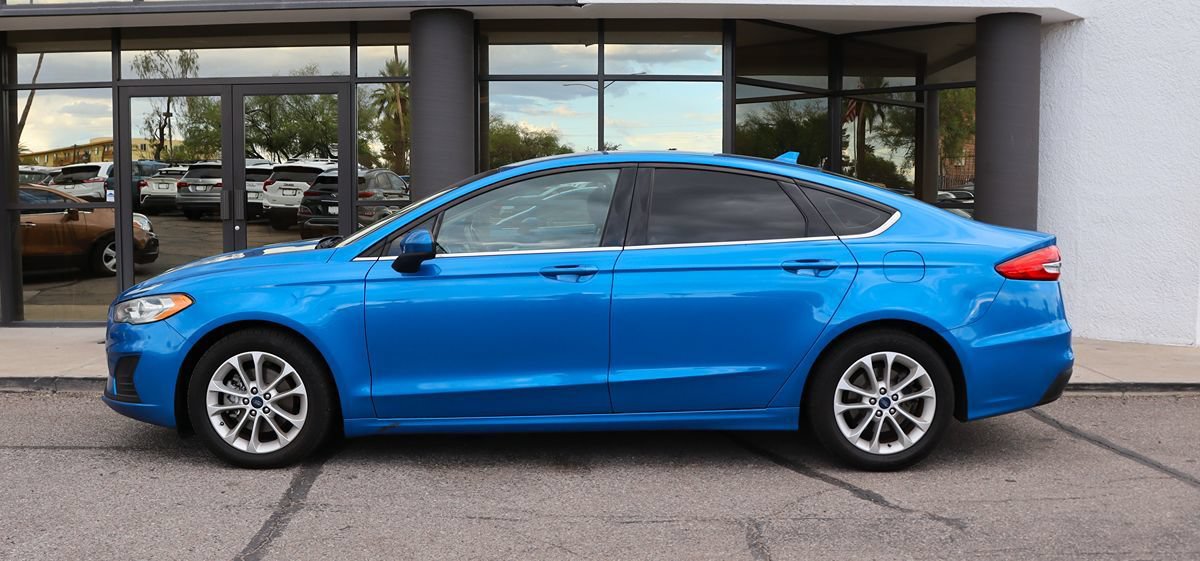 Used 2019 Ford Fusion SE FWD image 8