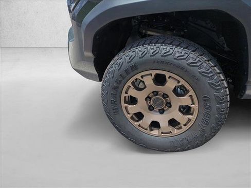 New 2026 Toyota Tacoma 4x4 Double Cab Hybrid image 10
