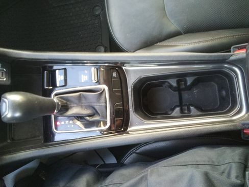 Used 2022 Jeep Compass Latitude image 17