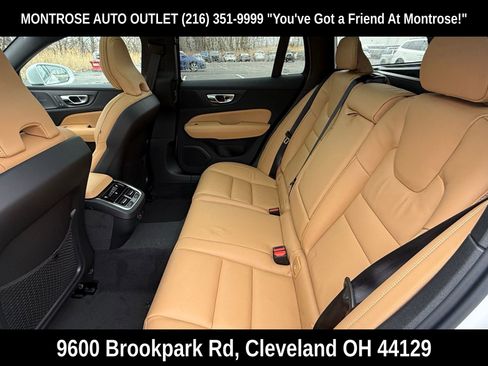 New 2026 Volvo V60 B5 Cross Country Ultra w/ Protection Package Premier image 13