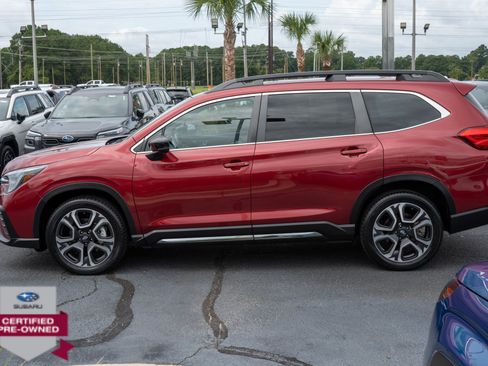 Used 2024 Subaru Ascent Limited AWD/4WD image 6