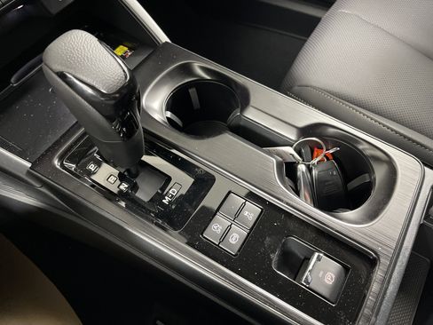 New 2026 Subaru Outback Limited image 24