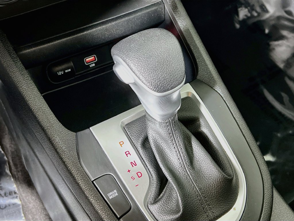 Used 2024 Kia Forte LXS FWD image 15