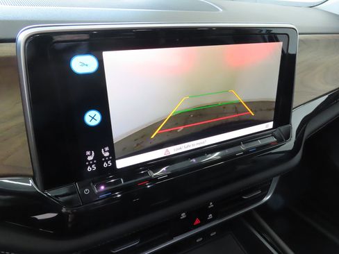 Used 2026 Volkswagen Atlas SE FWD image 18