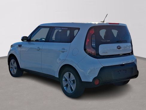 Used 2016 Kia Soul image 4