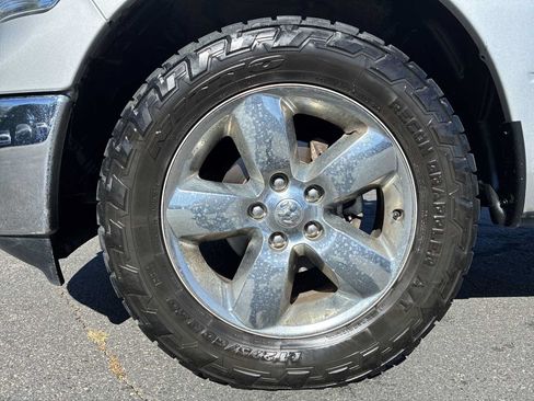 Used 2018 RAM 1500 Big Horn AWD/4WD image 17