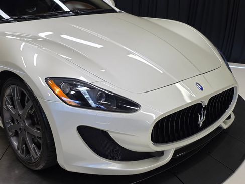 Used 2013 Maserati GranTurismo Sport image 48