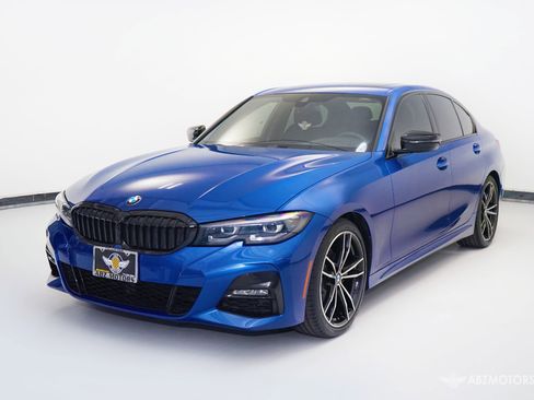 Used 2022 BMW 330i Sedan w/ M Sport Package image 2