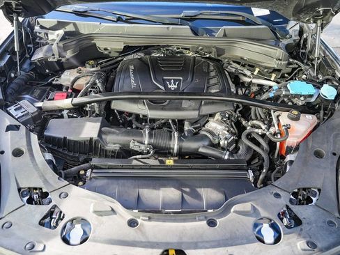 Used 2023 Maserati Grecale Modena image 26