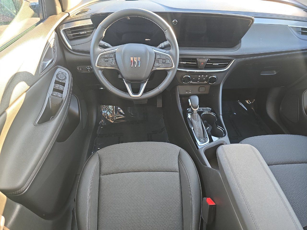 Certified 2024 Buick Encore GX Preferred w/ Comfort Package FWD image 21